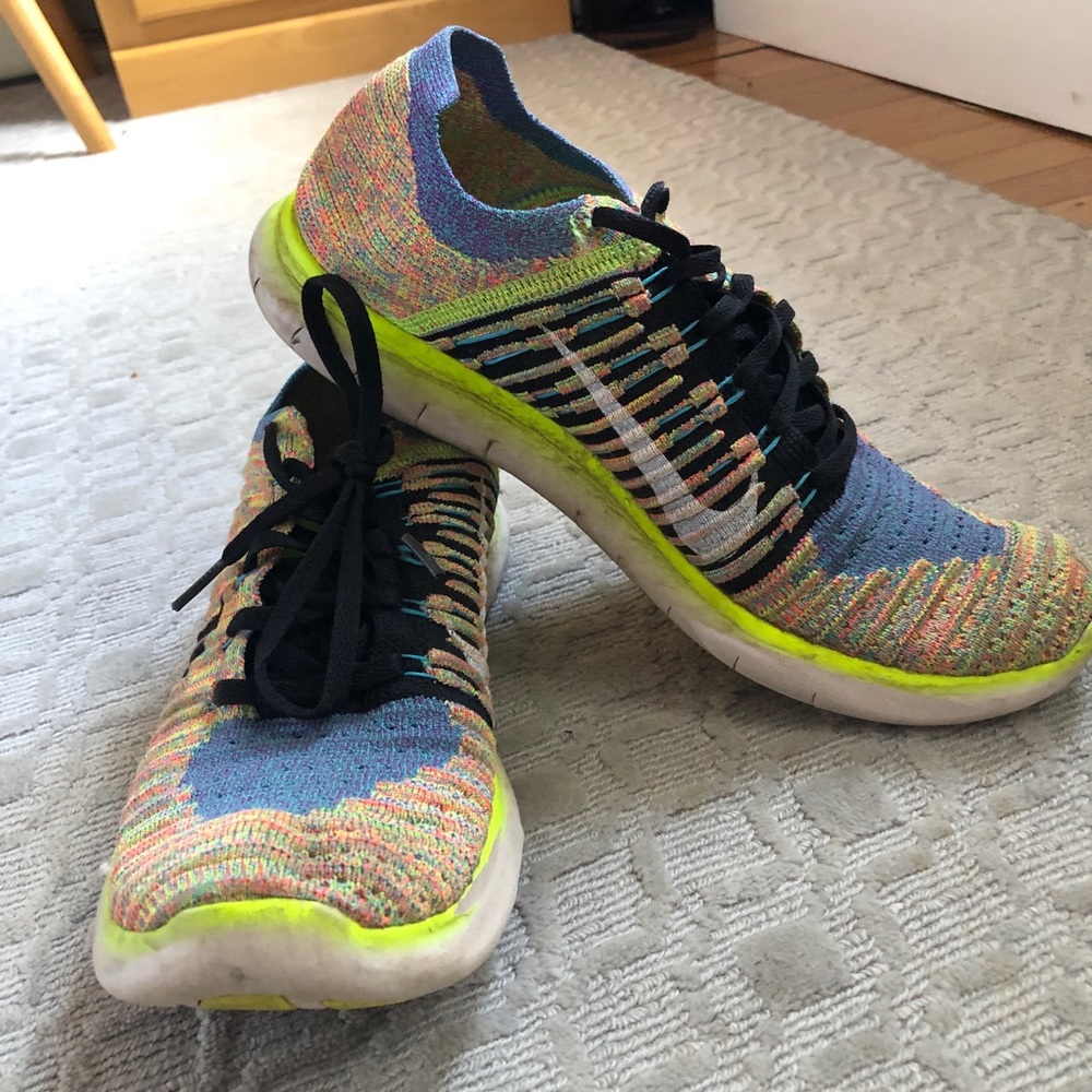 Nike air knit sneakers! Great condition!